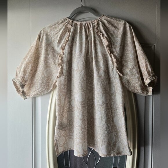 Cleobella Organic Cotton Puff Sleeve Blouse – Women’s Medium – Tan & Cream Flora - Picture 5 of 8